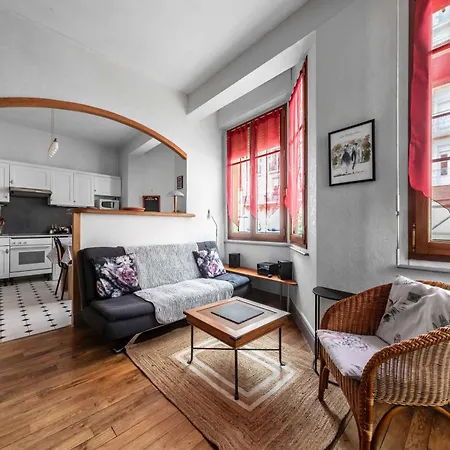 Le Lasteyras - Appartement Charmant En Centre Ville Vichy Extérieur photo